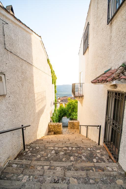 Alojamientos Messia De Leiva Segura de la Sierra Εξωτερικό φωτογραφία
